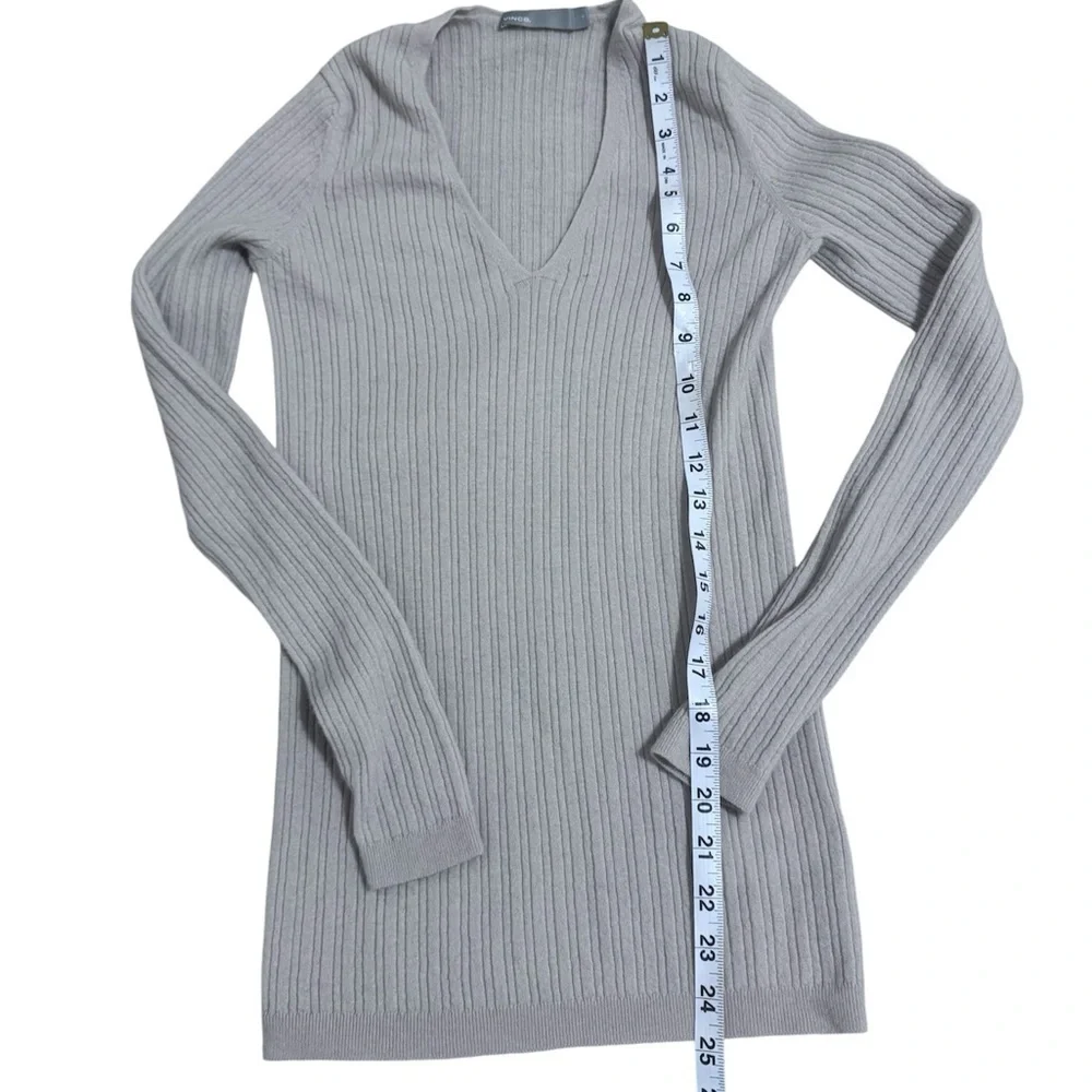 Vince chic neck